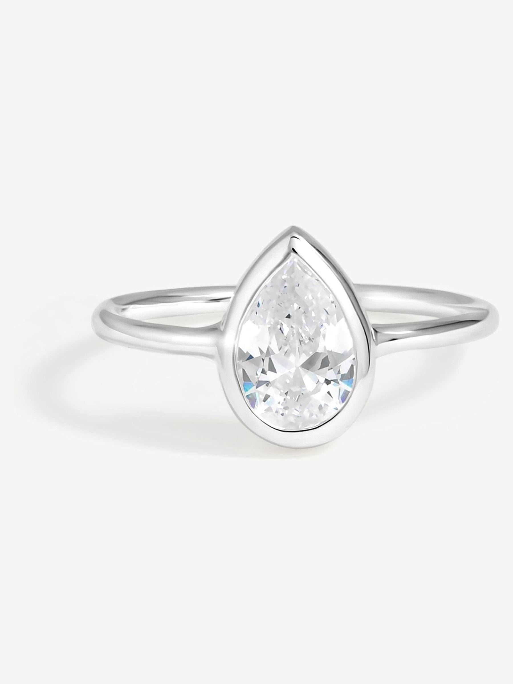 Simply Silver 925 Sterling Silver Cubic Zirconia Solitaire Pear Ring