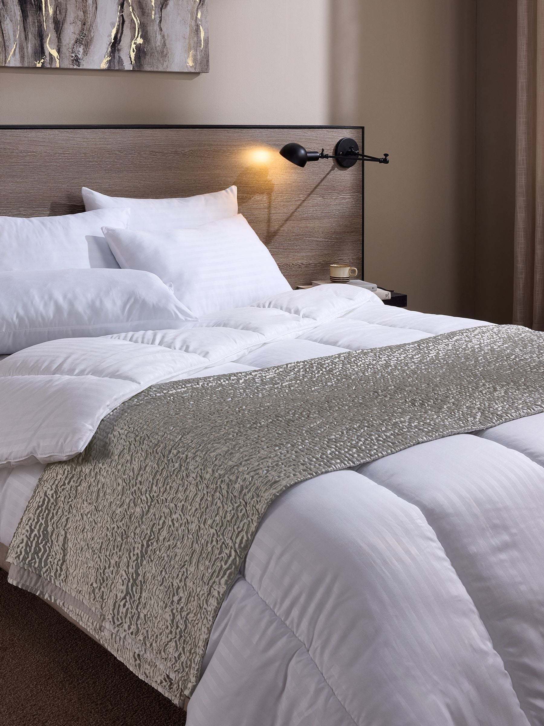 Snuggledown Luxurious Hotel 15 Tog Winter Duvet (British brand)