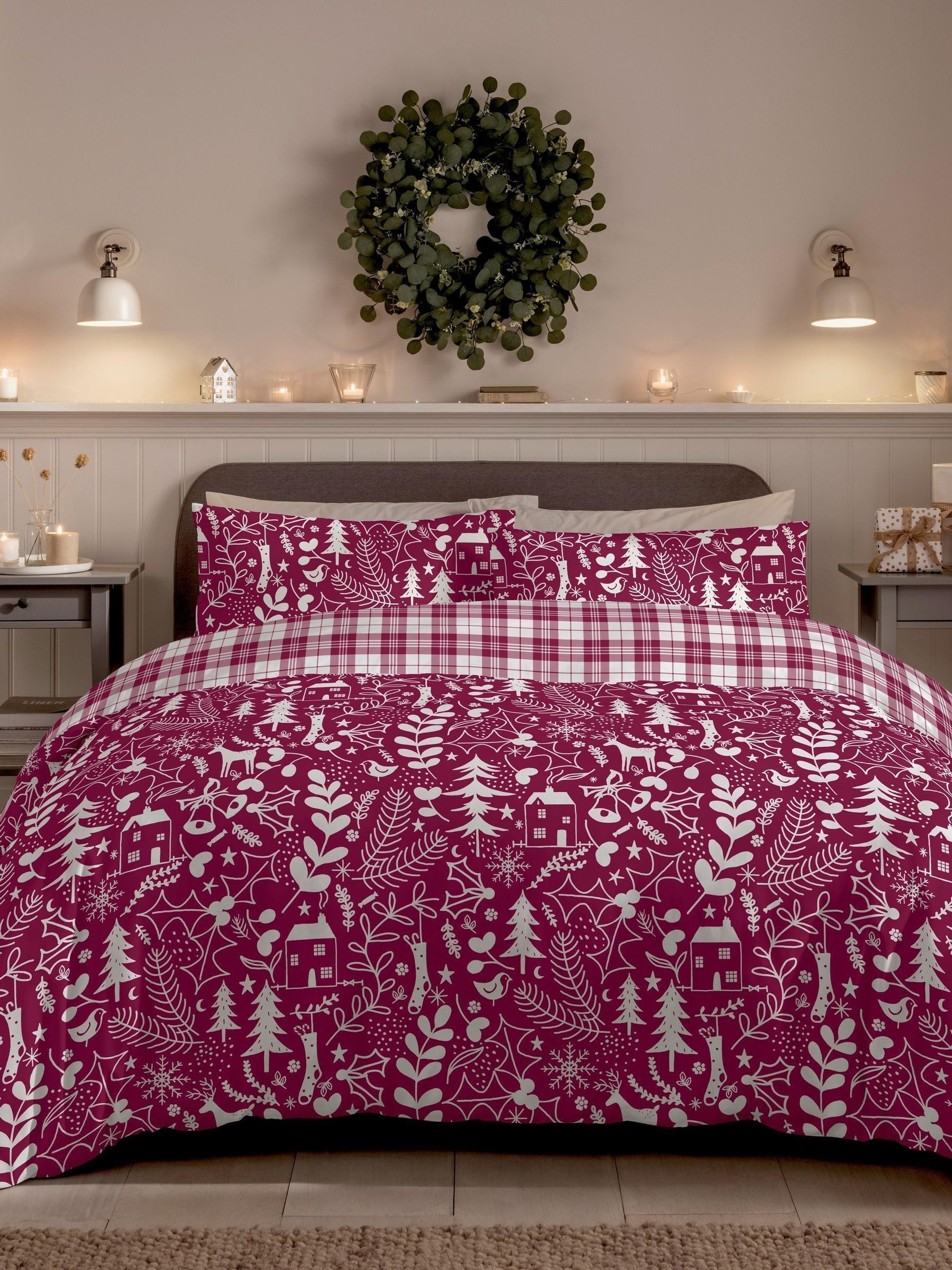Copenhagen Home cranberry Christmas Kalmar duvet cover set single - British product