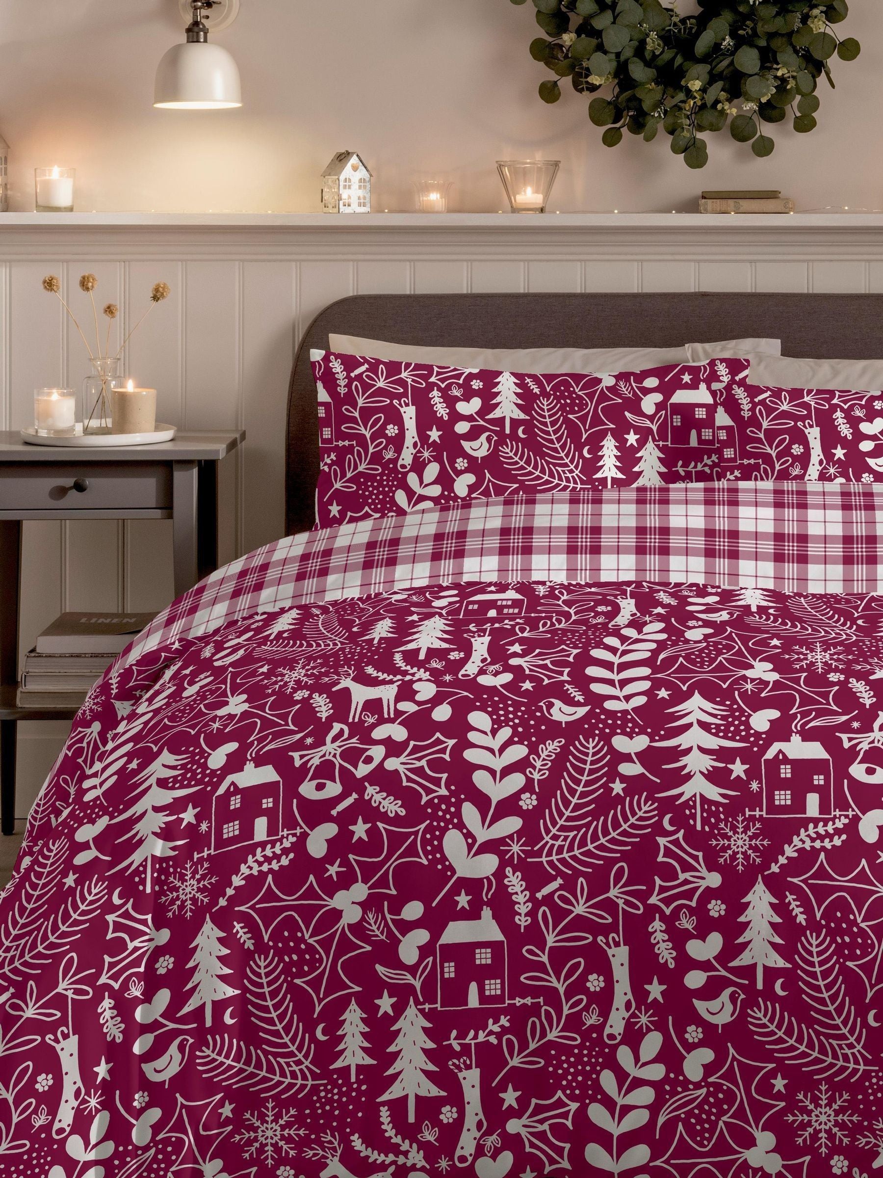Copenhagen Home cranberry Christmas Kalmar duvet cover set single - British product