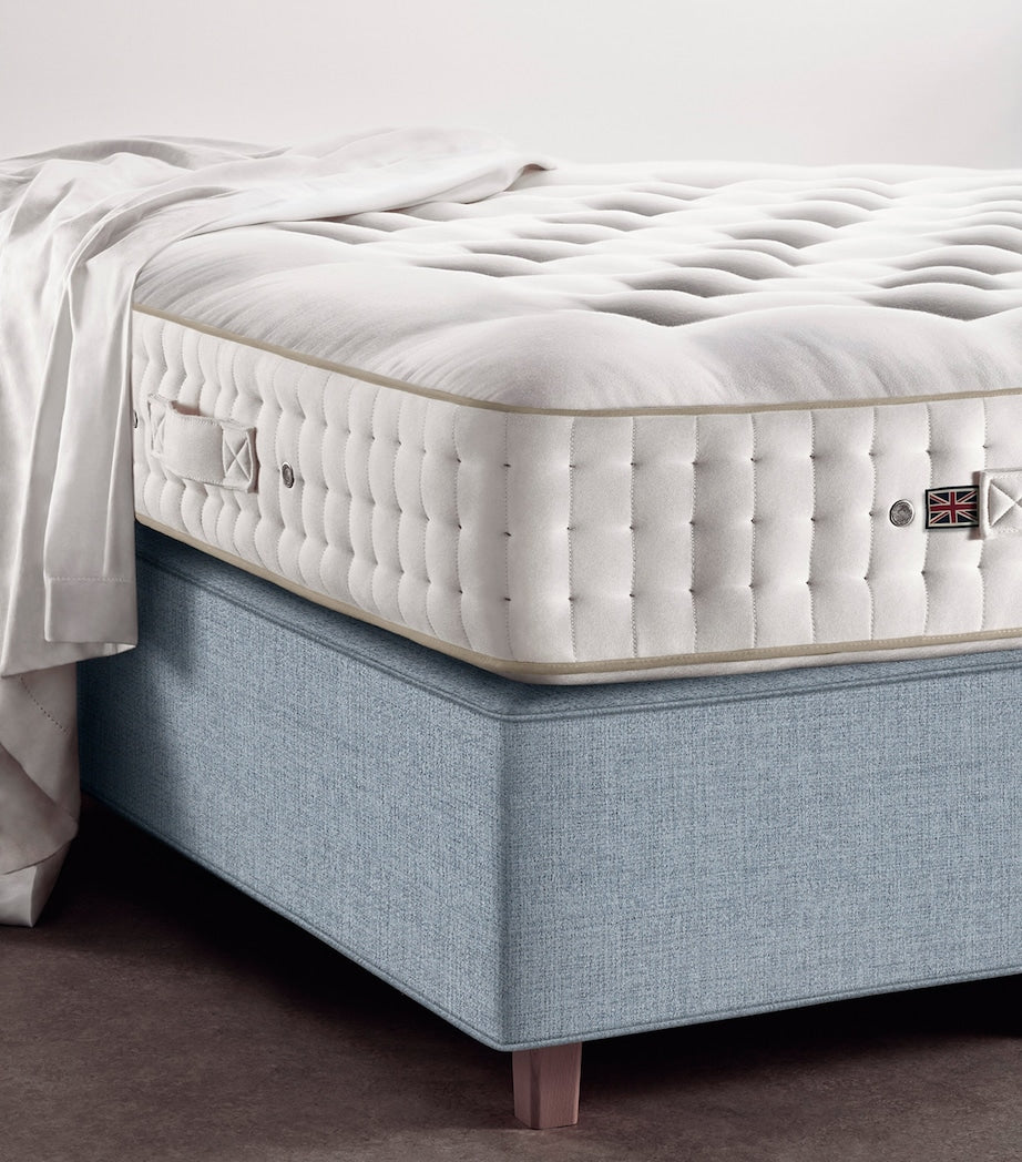 Vispring Firm Tiara Superb Mattress (150cm x 200cm)