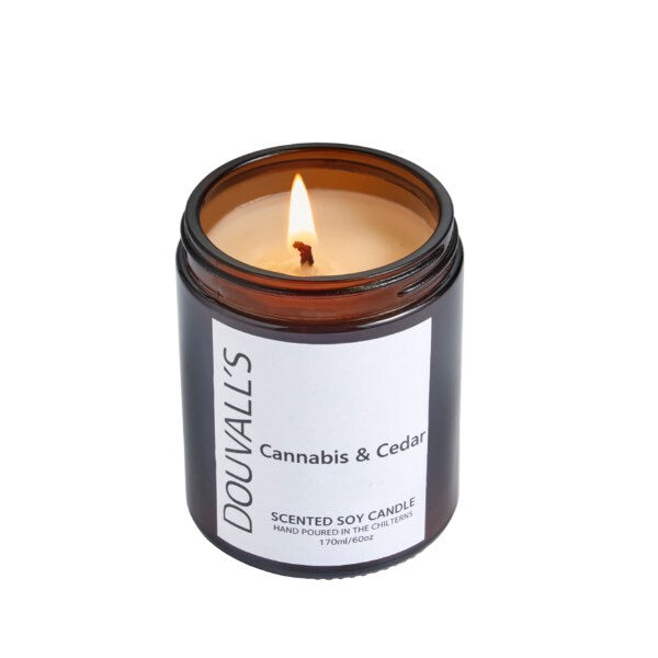 Douvall's Soy Wax Candle Cannabis & Cedar 180g - British product