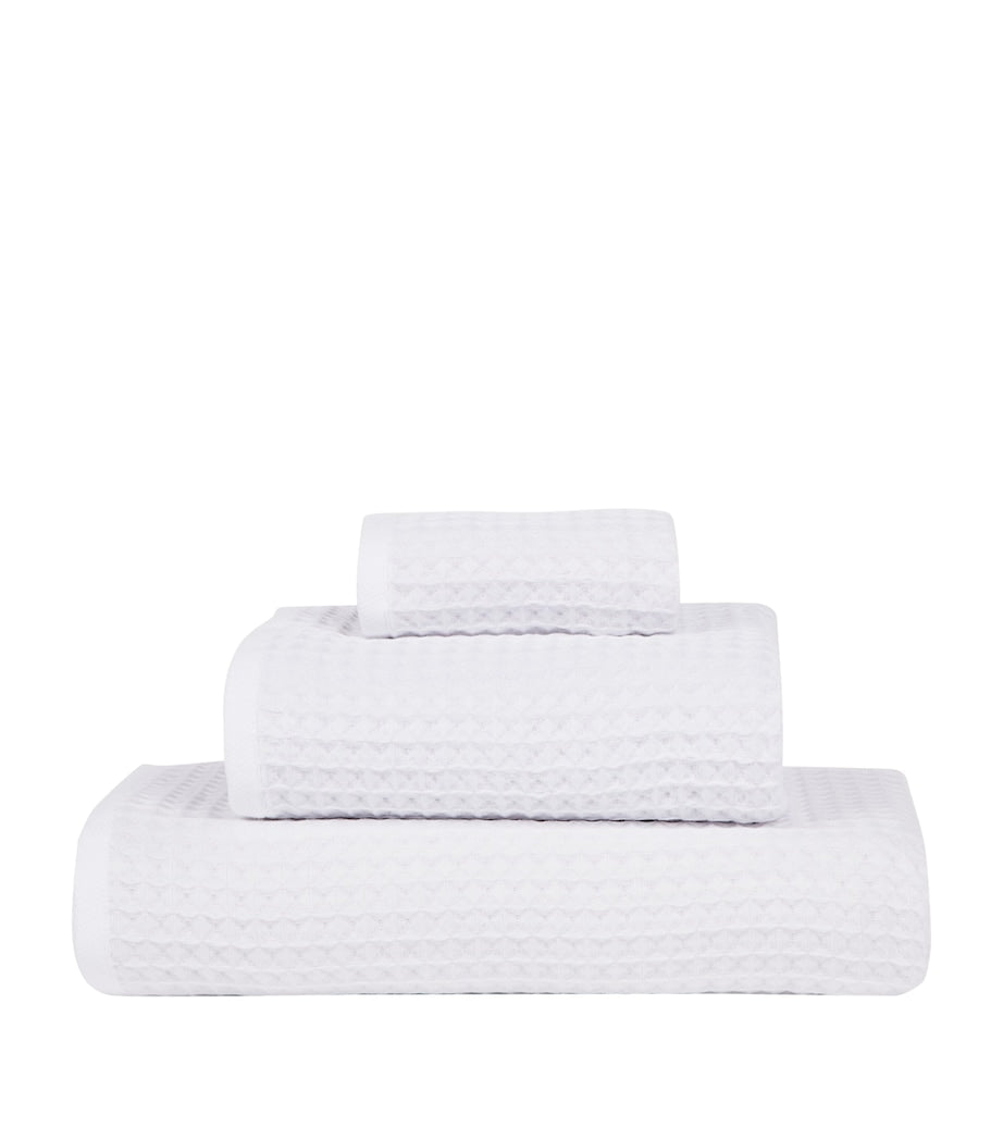 Uchino Air Waffle hand towel 60cm x 100cm (British brand)