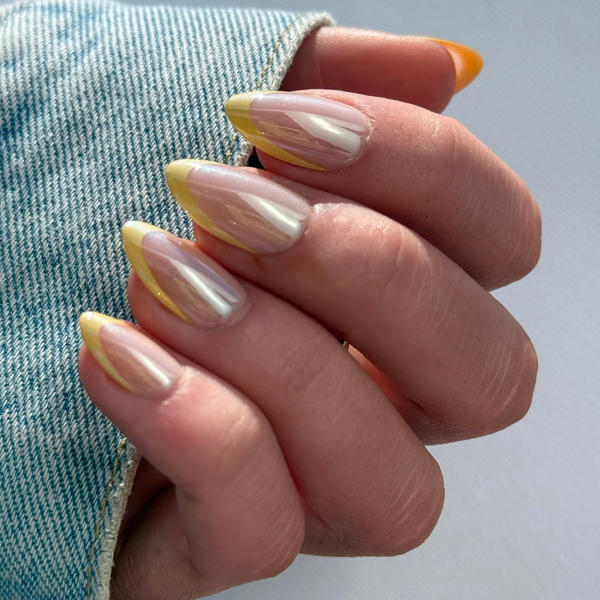 House of Amor press on nails lemon sugar standard, UK version