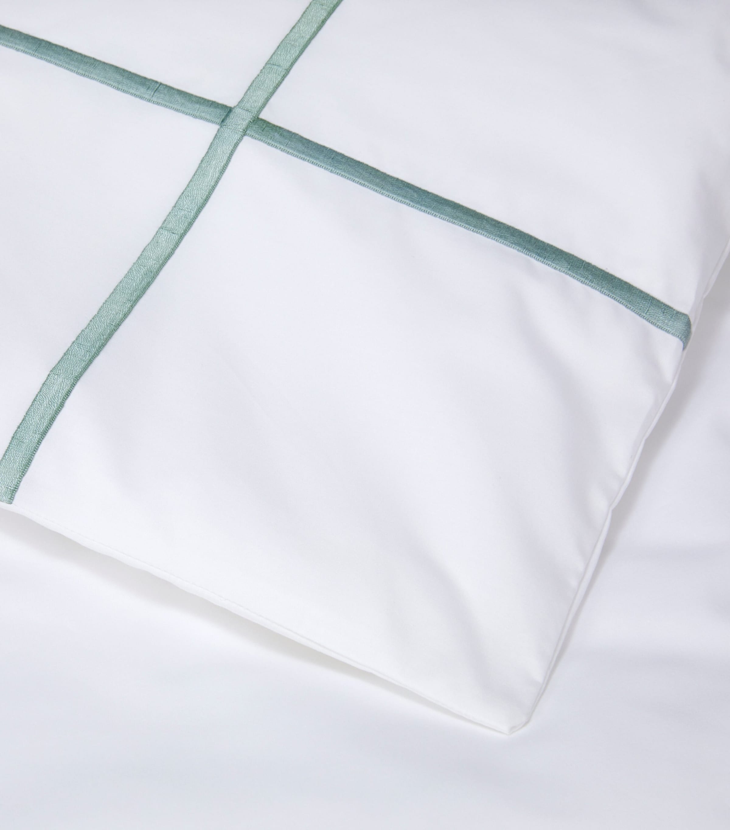 Yves Delorme Athena King duvet cover 240cm x 220cm (British brand)