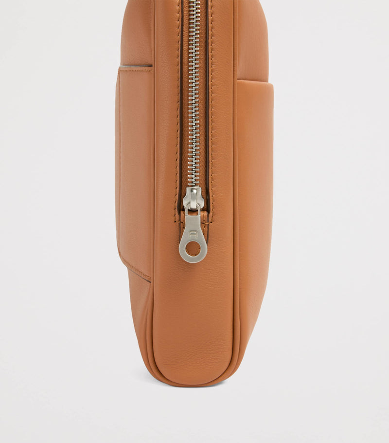 Aviteur Leather Trolley-Sleeve Laptop Case