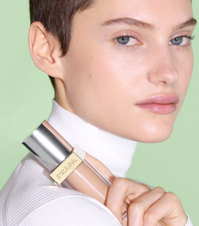 Reveal Skin Optimising Foundation