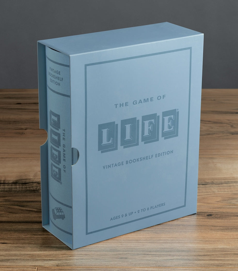 VINTAGE BOOKSHELF The Game of Life Board Game