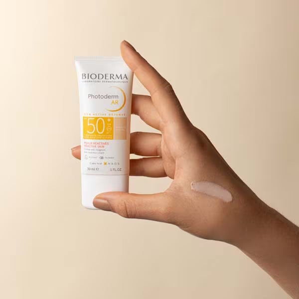 Bioderma Photoderm AR tinted sunscreen SPF50+ 30ml - British product