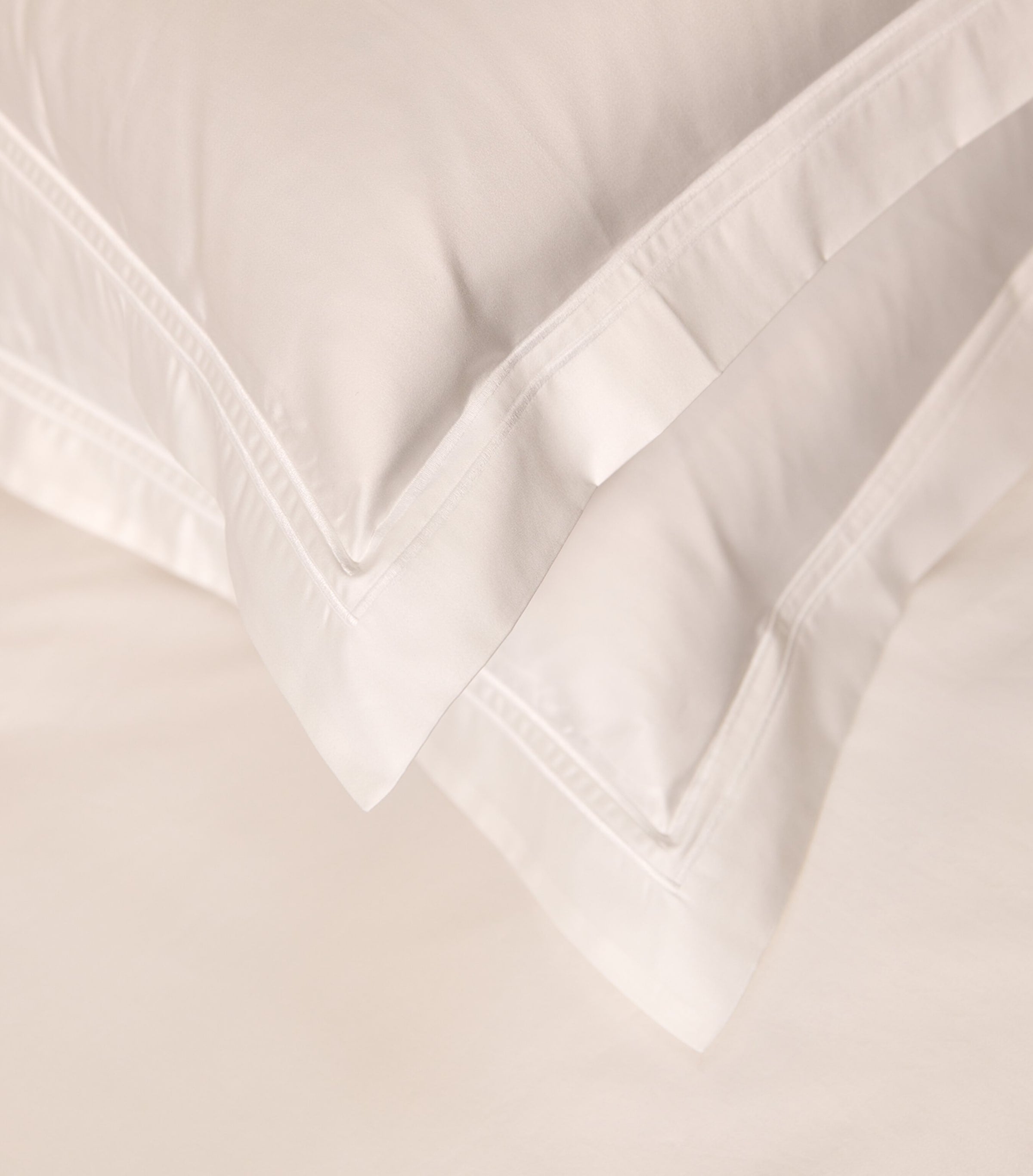 Harrods of London Brompton II King Fitted Sheet 150cm x 200cm, UK version