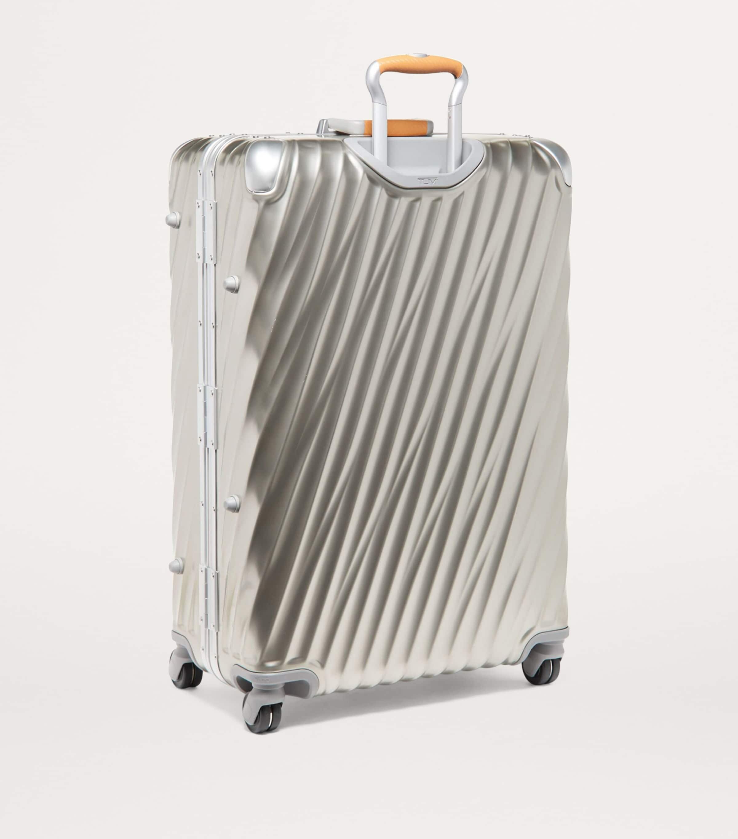Tumi Titanium 19 Degree suitcase 77.5cm (British brand)