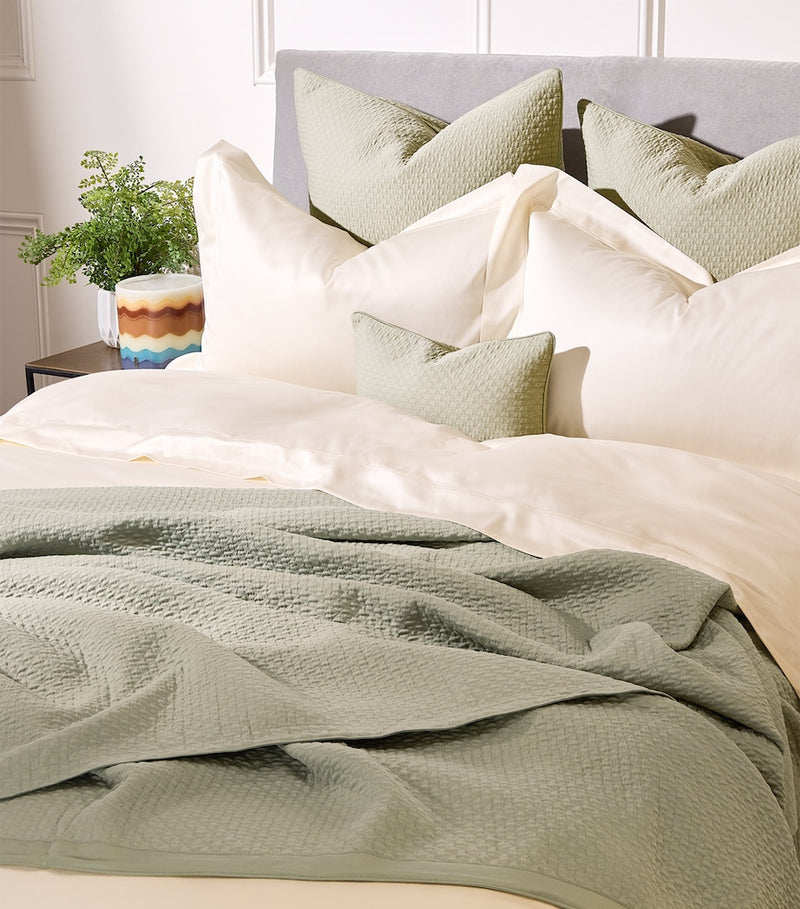Celso De Lemos King Bedspread 245cm x 255cm - British product