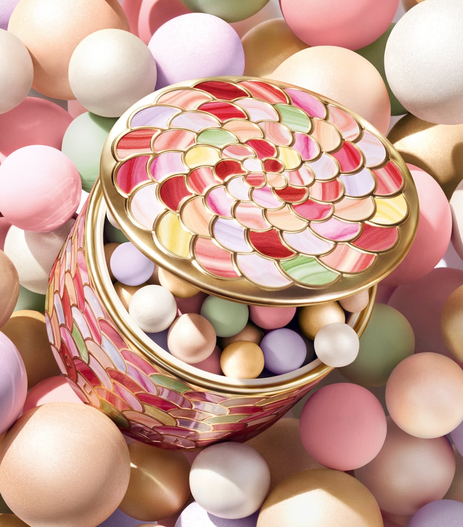 Guerlain Météorites Pearls of Powder illuminating face powder, UK version