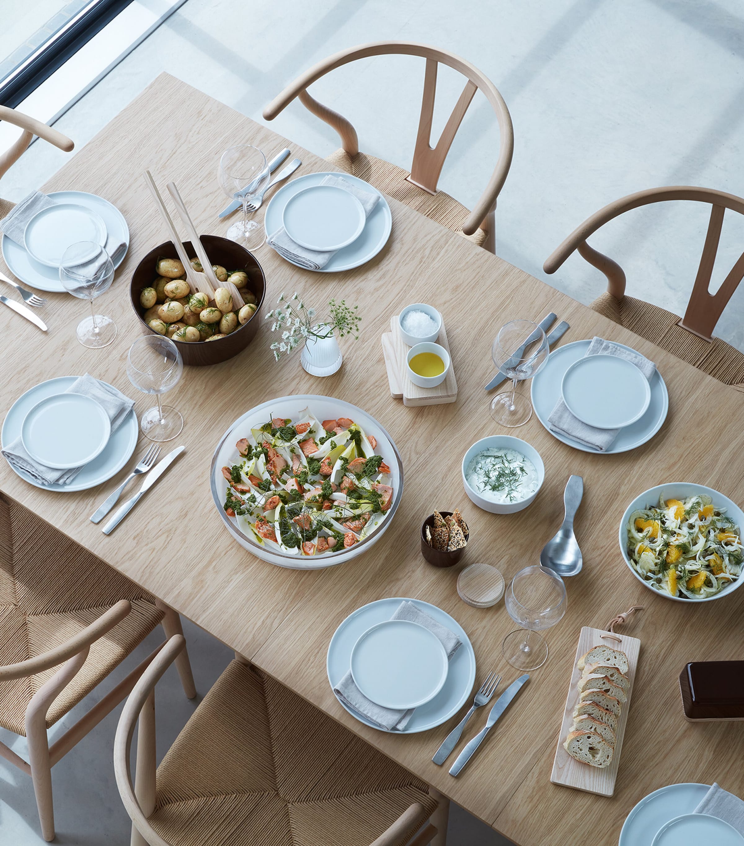 LSA International Porcelain Collective dinnerware set, UK version