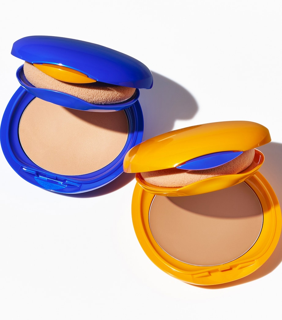 Shiseido tanning compact foundation SPF10 refill (British brand)