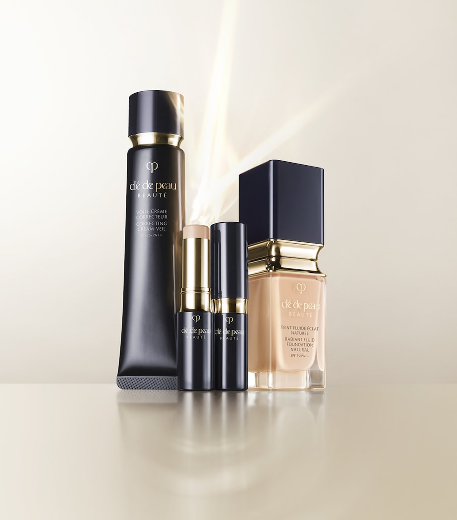 Clé de Peau Beauté Concealer