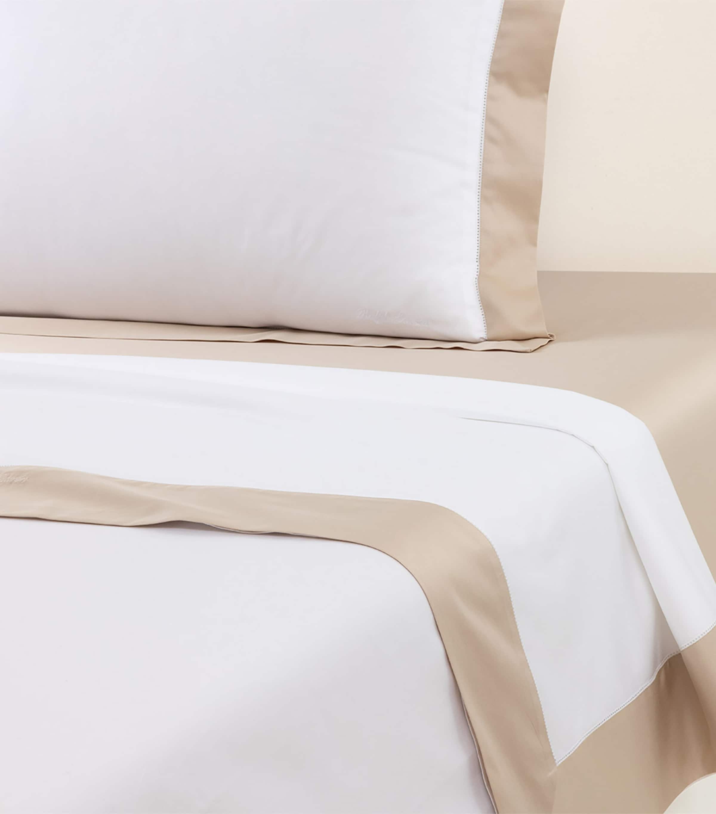 Ralph Lauren Home Langdon Coastal Super King flat sheet, imported from the UK