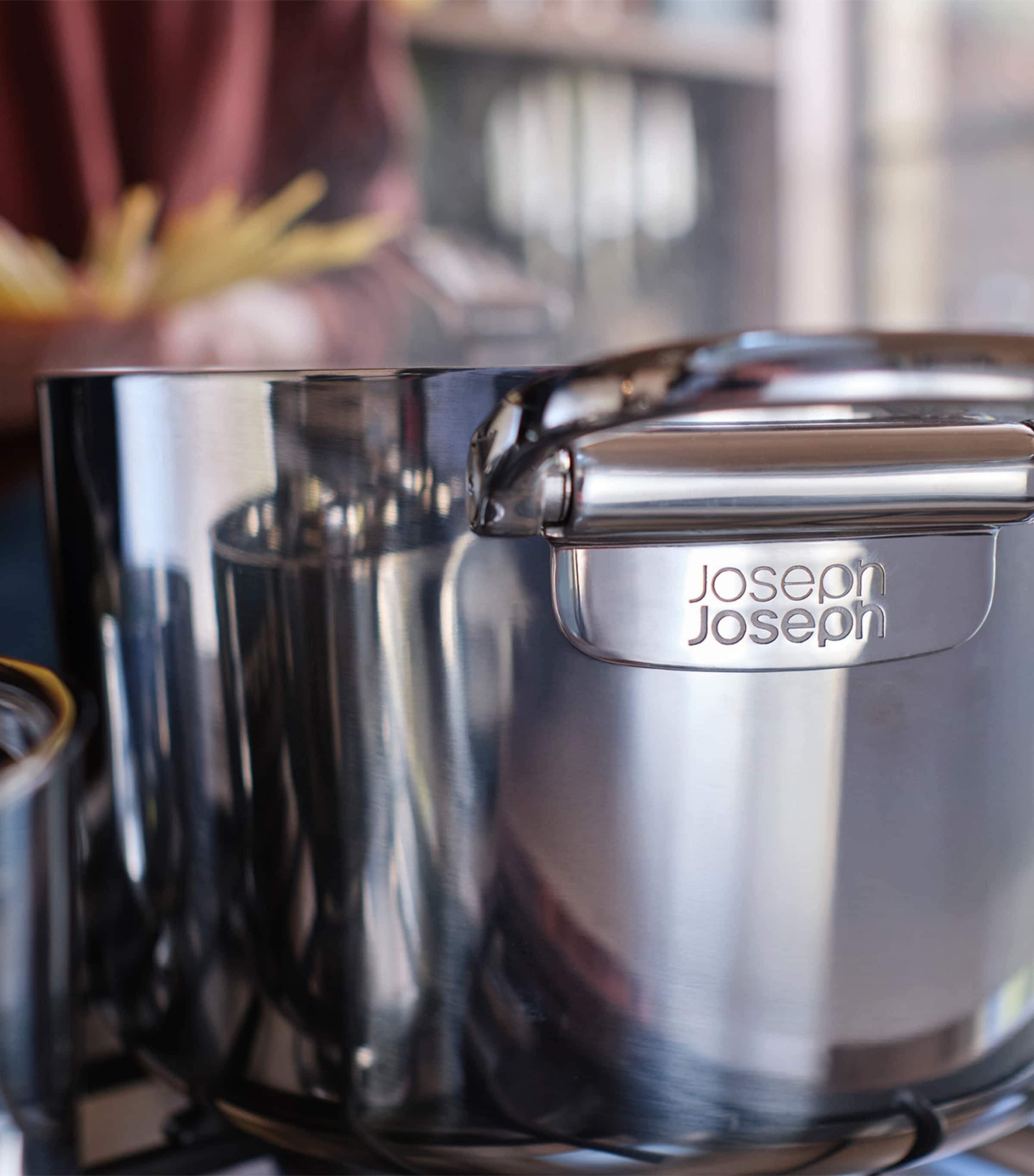 Joseph Joseph Space Steel Folding-Handle 5-Piece Cookware Set, UK version