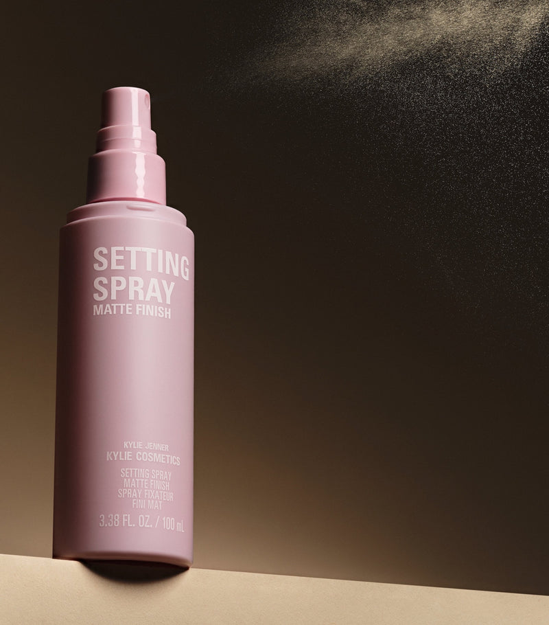Kylie Cosmetics matte setting spray, UK version