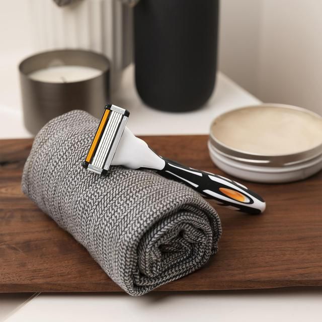 BIC Hybrid 5 Bundle Pack   10 per pack - McGrocer