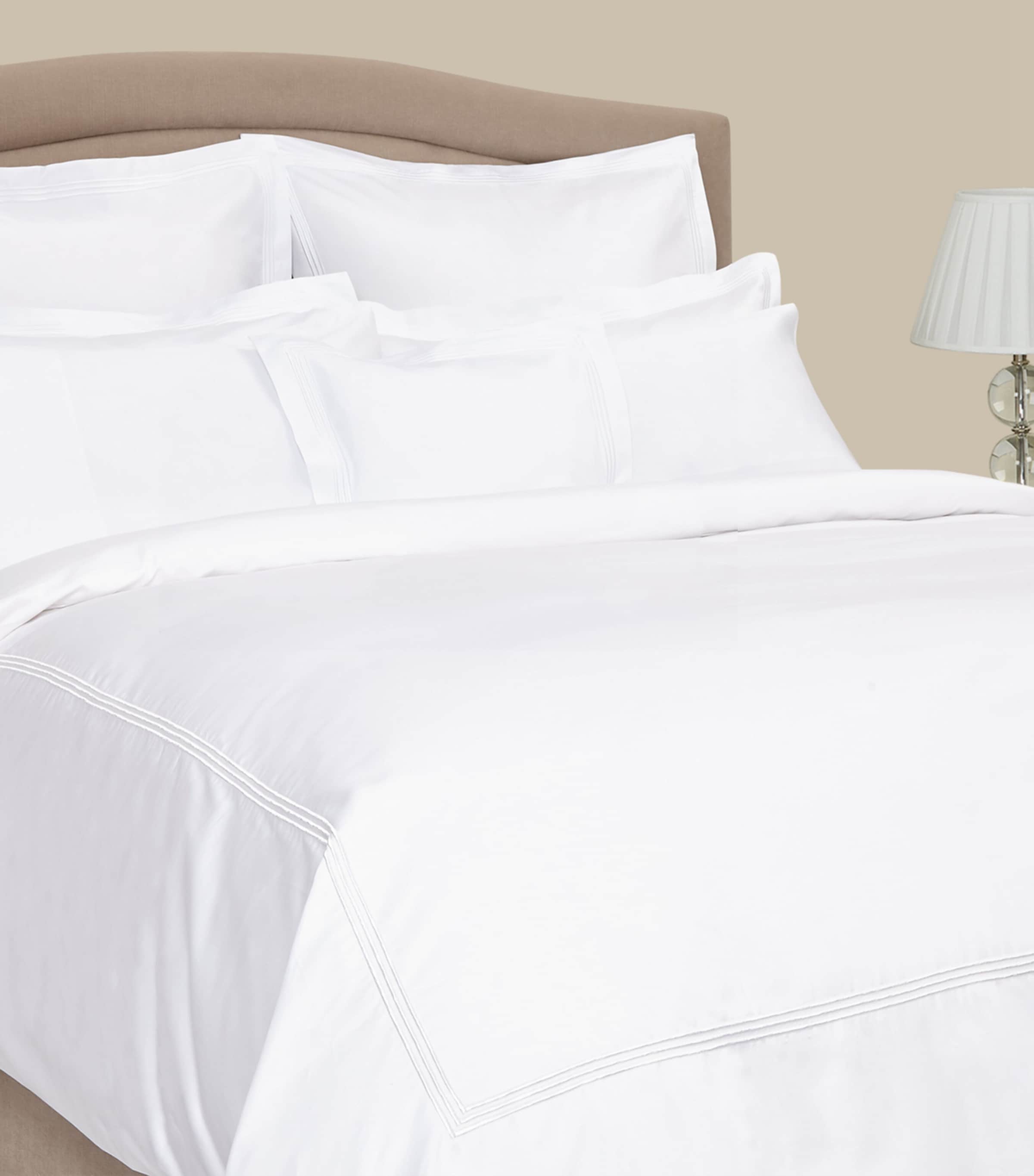 Peter Reed Lancaster Housewife pillowcase 50cm x 75cm, imported from the UK