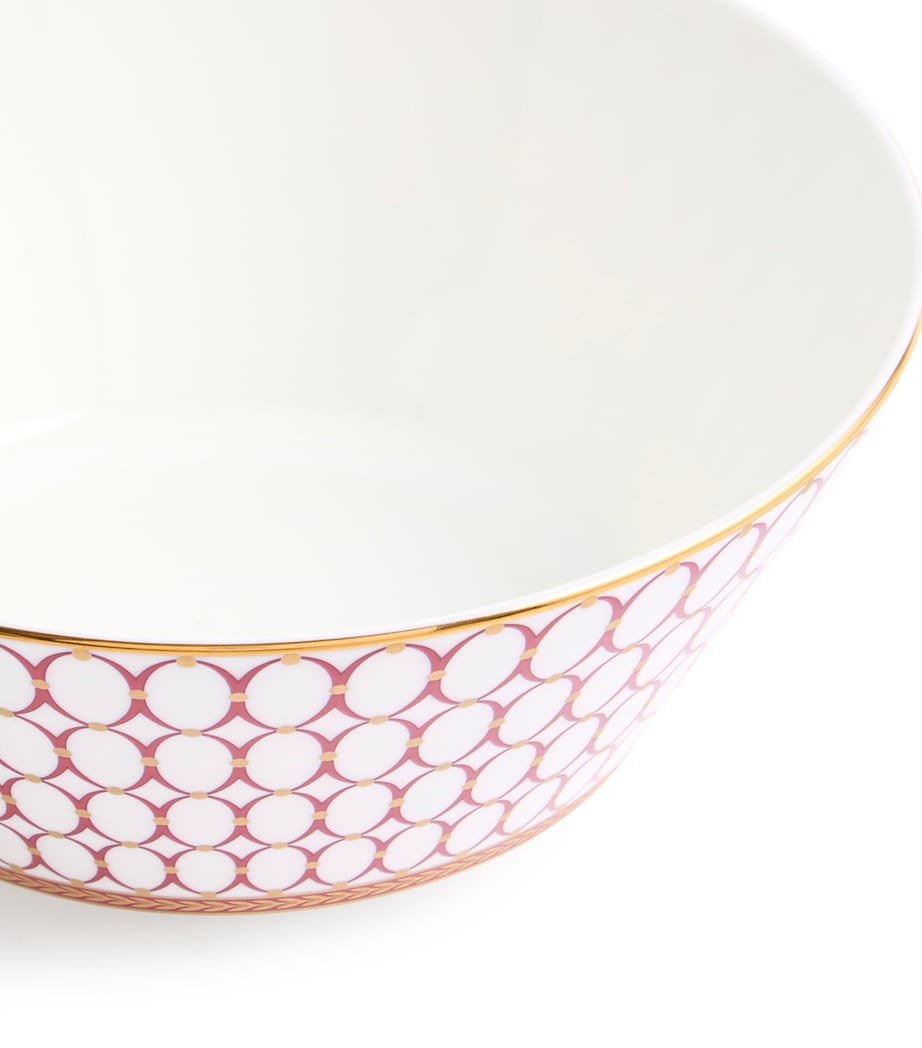 Wedgwood bone china soup bowl with red accents, 20cm (British brand)
