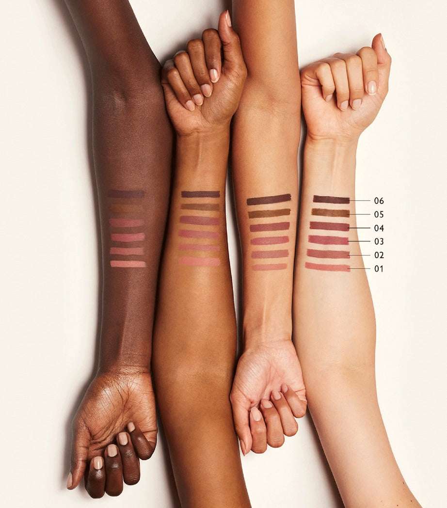 Victoria Beckham Beauty Lip Definer (British brand)