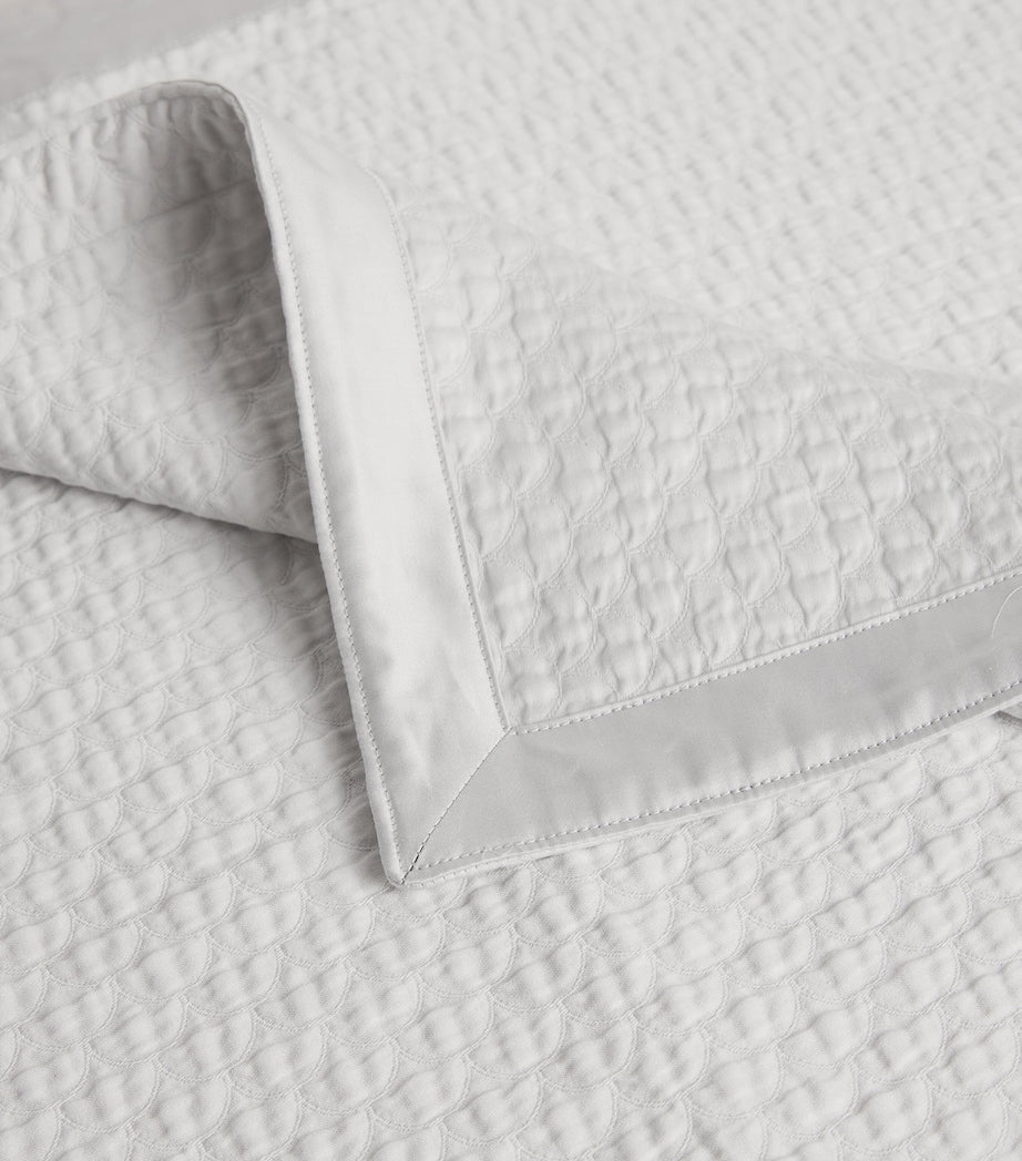 Celso De Lemos Prince king bedspread 245cm x 255cm - British product
