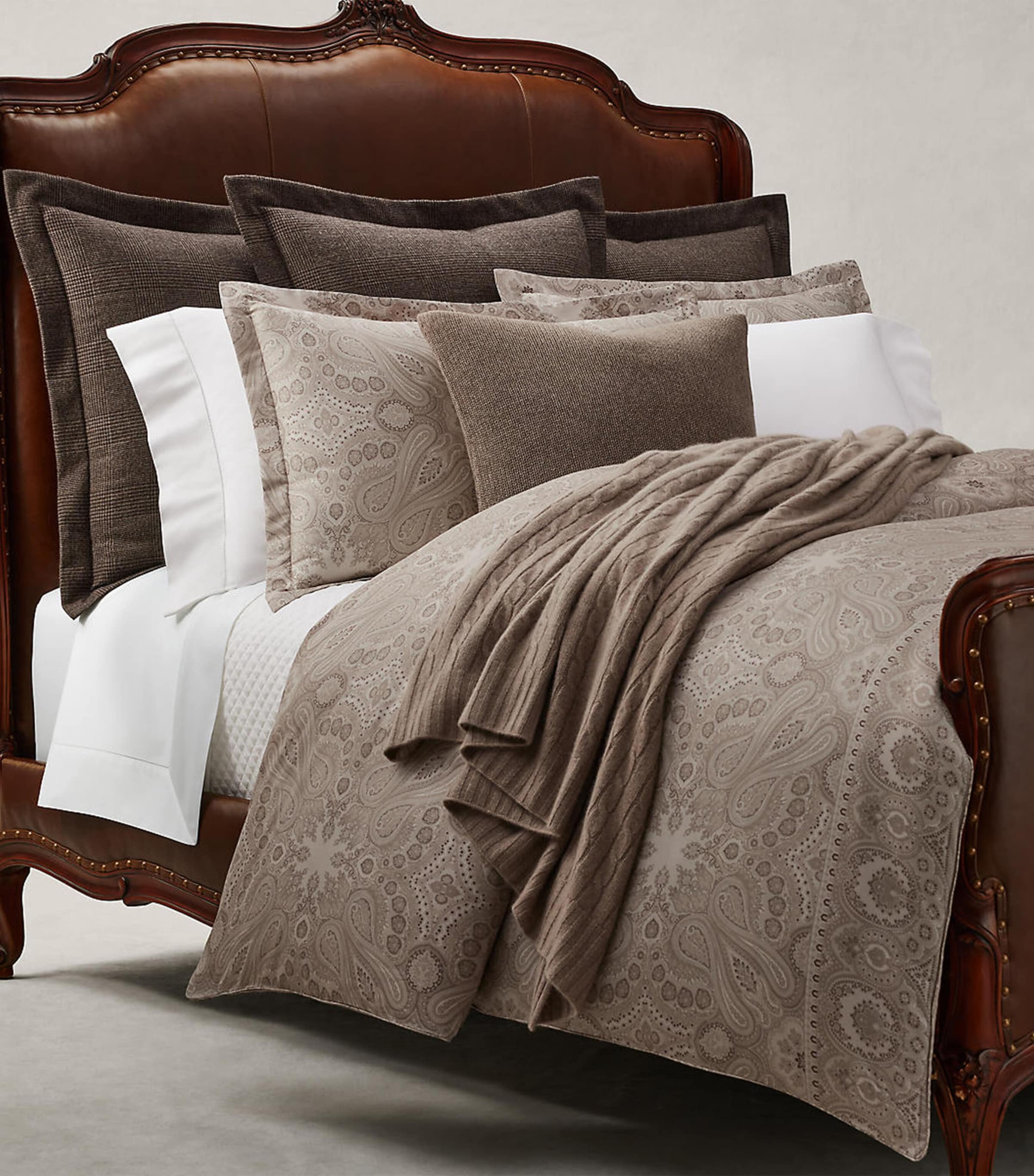 Ralph Lauren Beaumont Super King flat sheet 270x280cm, imported from the UK