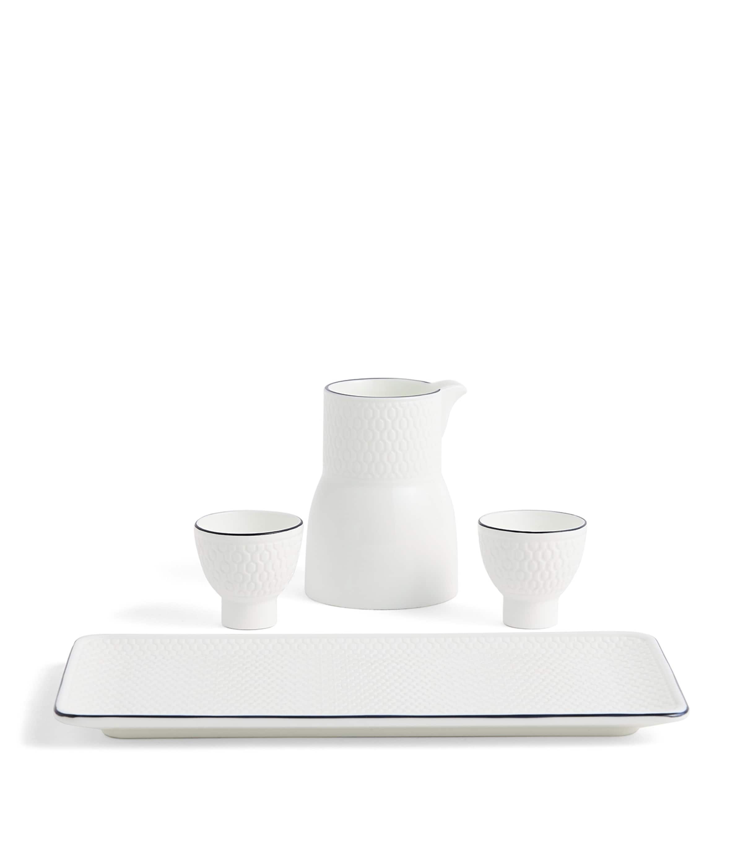 Wedgwood Gio Baijiu jug and cups set (British brand)
