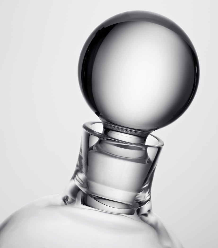 Waterford Crystal Irish Lace Decanter 900ml (British brand)