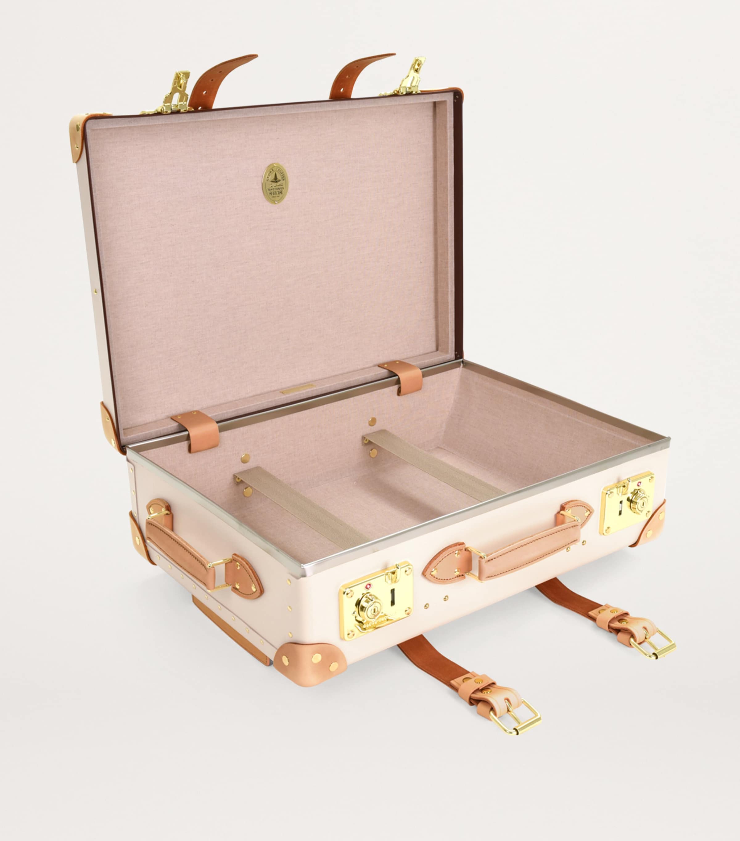 Globe-Trotter Safari 2-Wheel Suitcase (58cm)