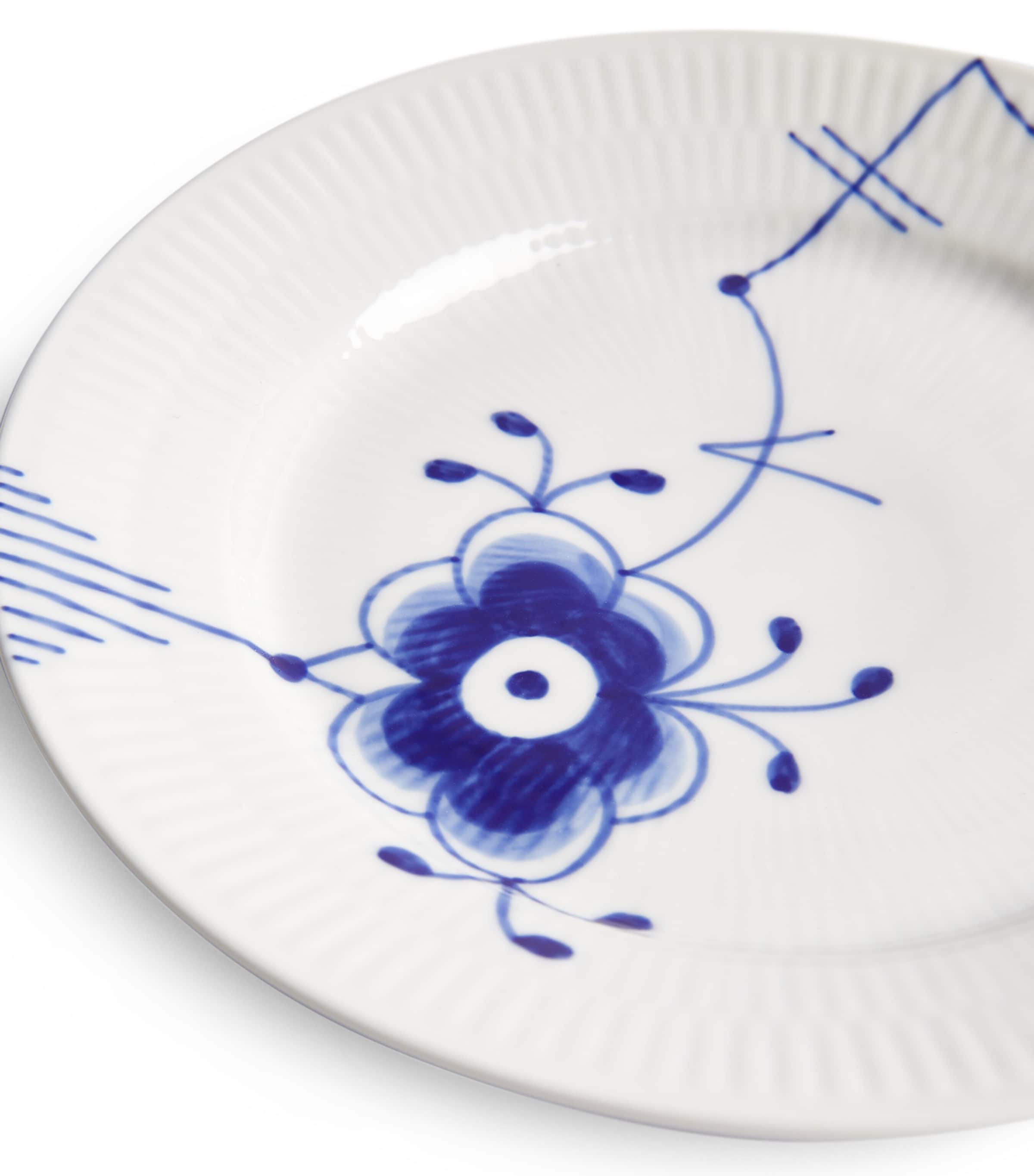 Royal Copenhagen Blue Fluted Mega plate 19cm, imported from the UK