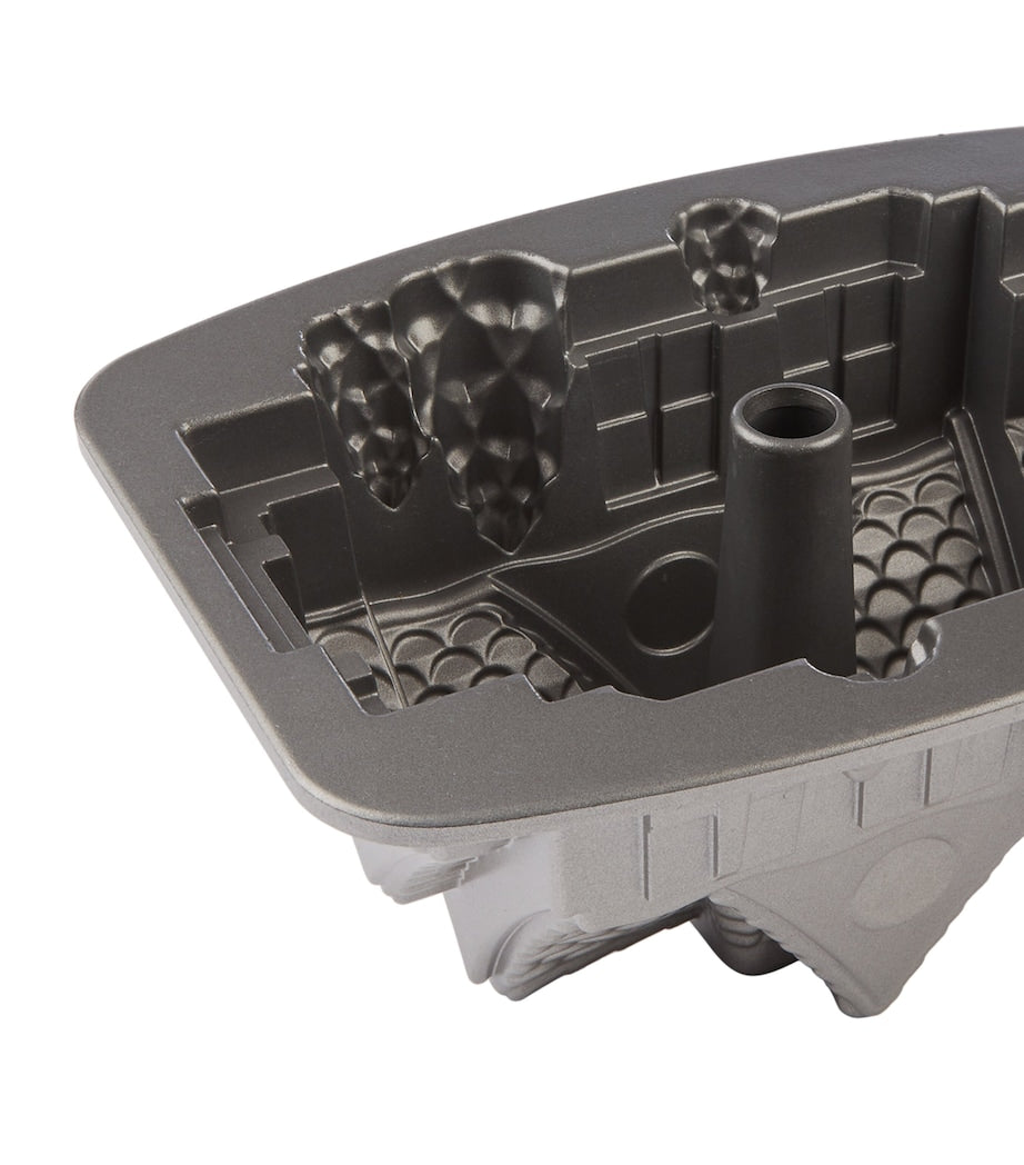 Nordic Ware Gingerbread House Bundt Pan