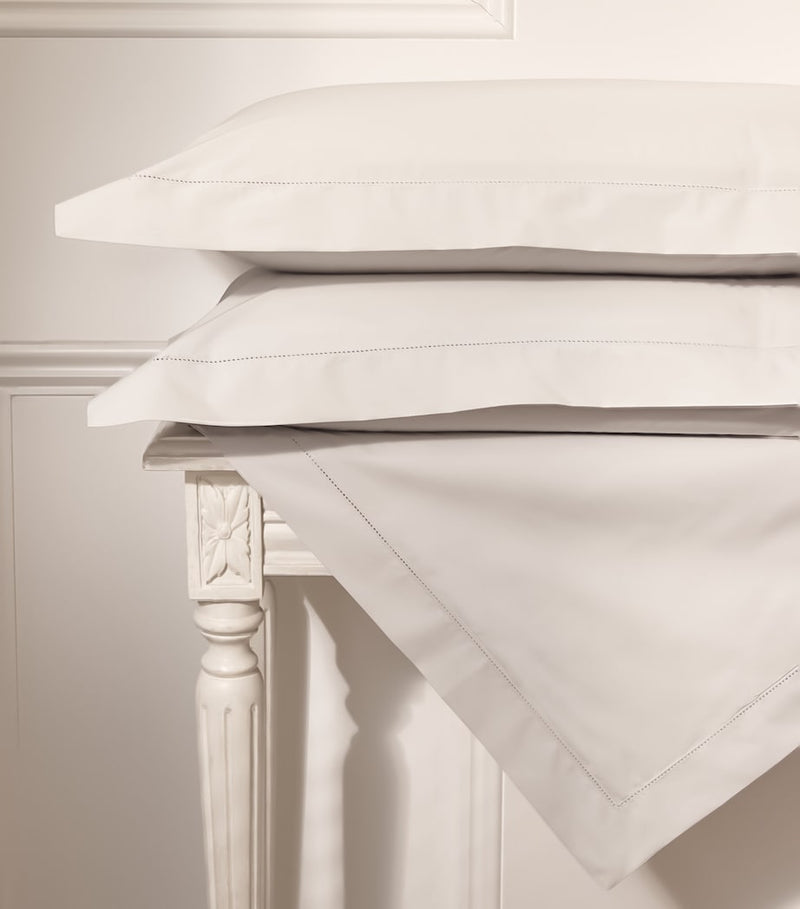 Harrods of London single flat sheet 180cm x 260cm, UK version