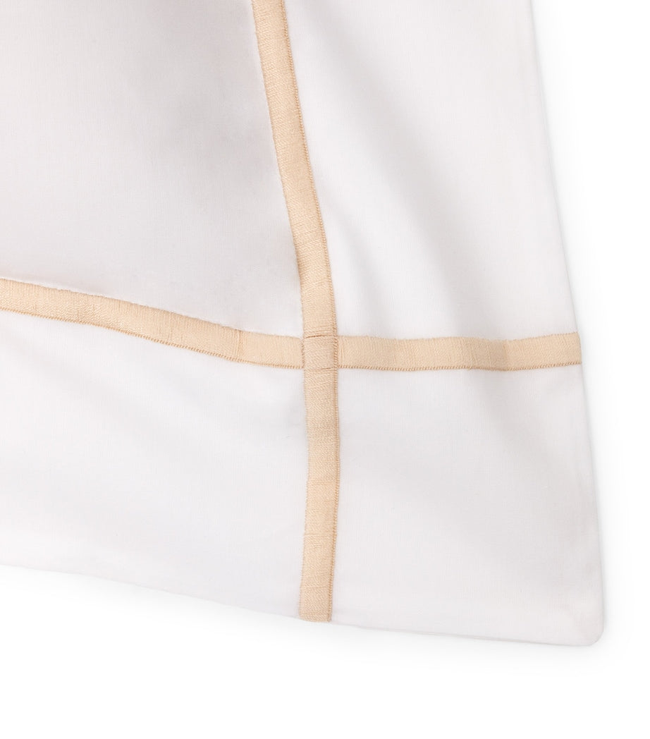 Yves Delorme Athena Oxford pillowcase 50cm x 75cm (British brand)