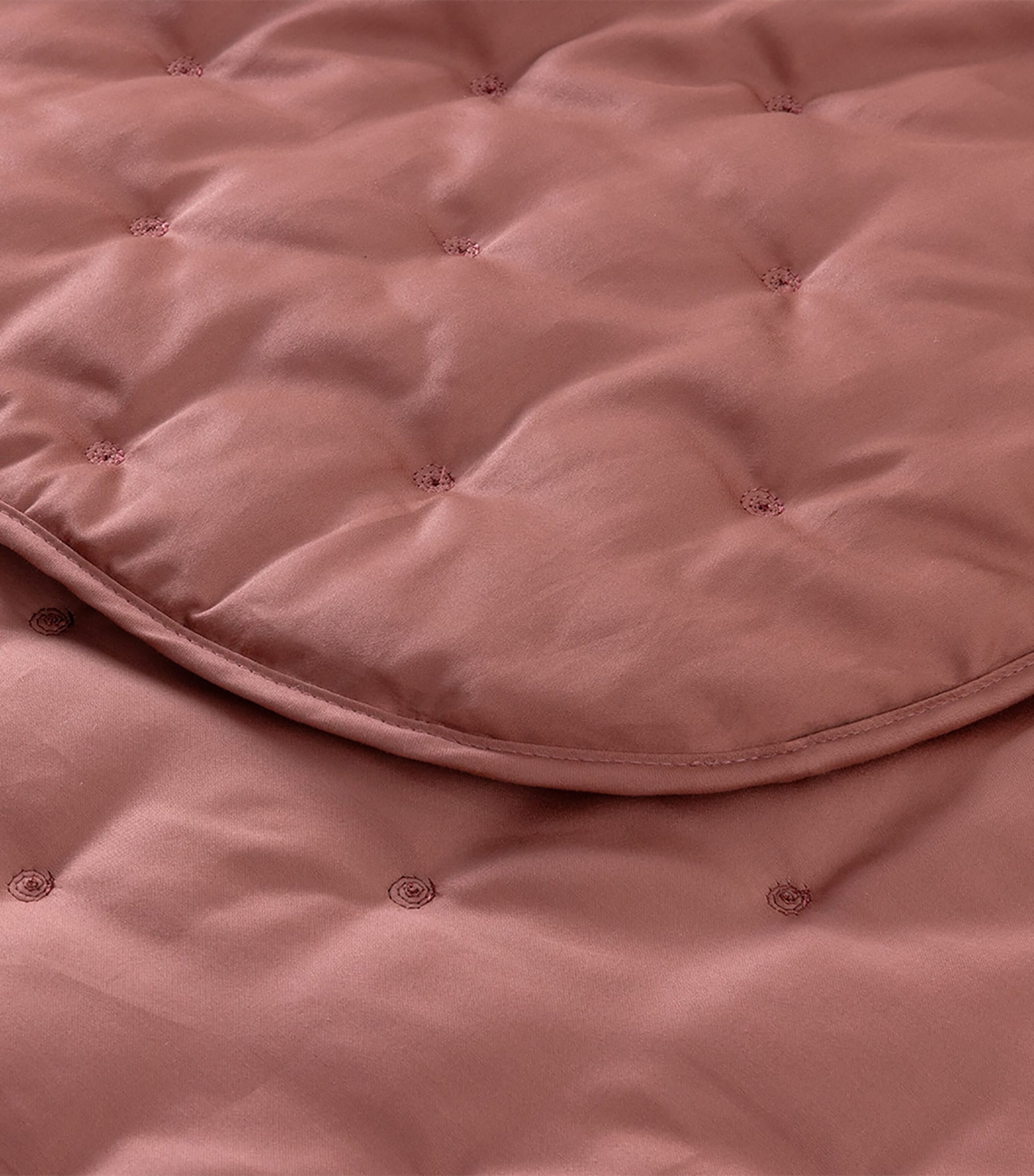 Yves Delorme Triomphe Santal King bedcover (British brand)
