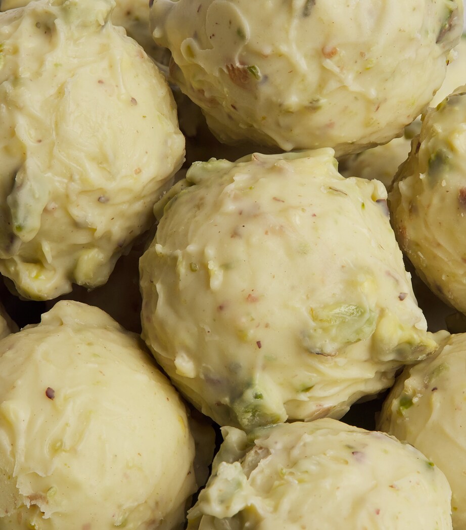 Harrods 15-Piece Pistachio Truffles (200g)