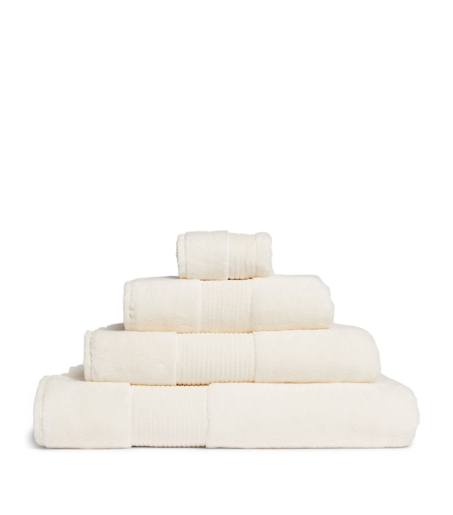 Harrods of London Organic Cotton Bath Towel (70cm x 140cm)