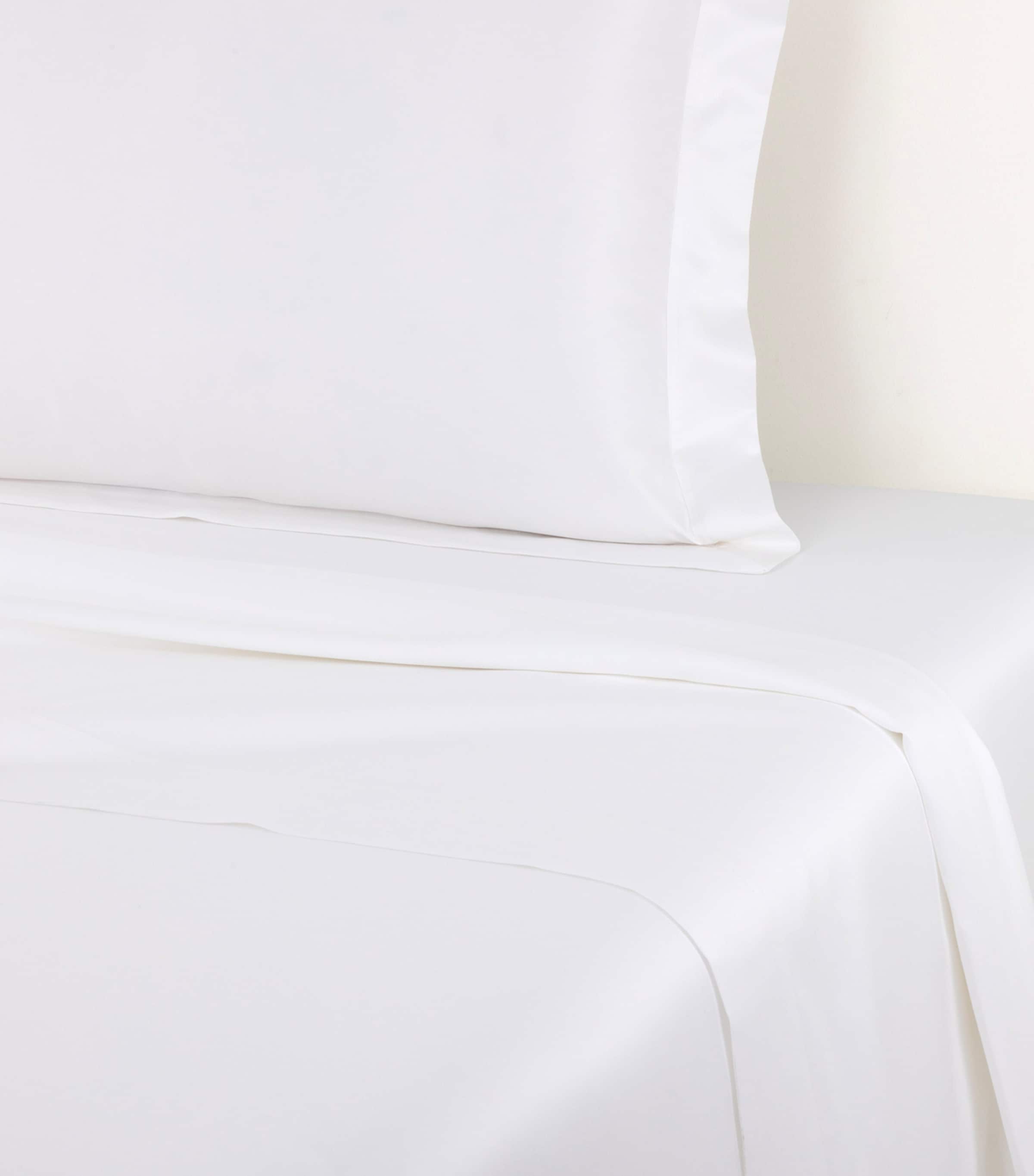 Yves Delorme Egyptian cotton flat sheet 240cm x 320cm (British brand)