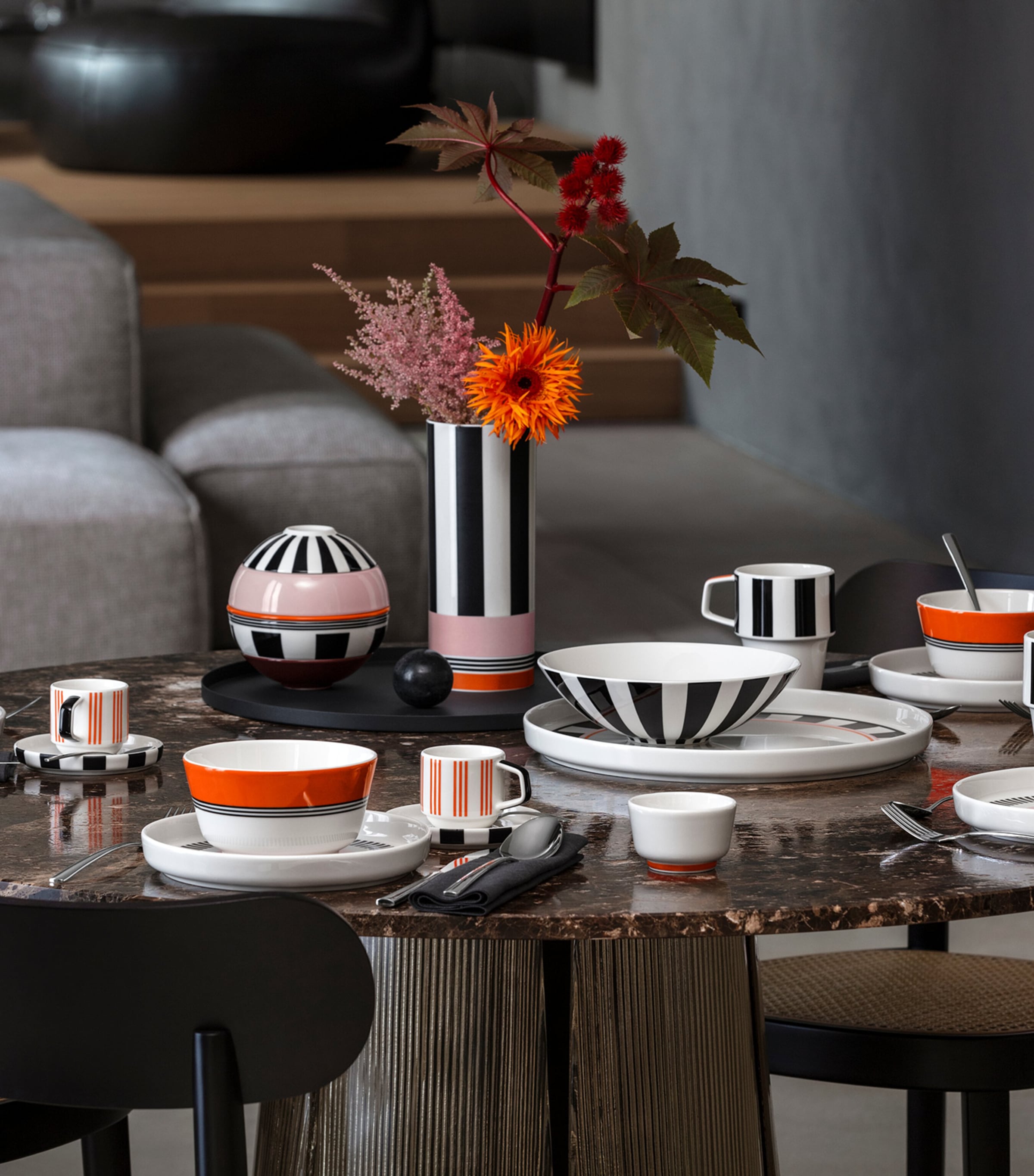 Villeroy & Boch Porcelain Memphis Espresso Cup and Saucer
