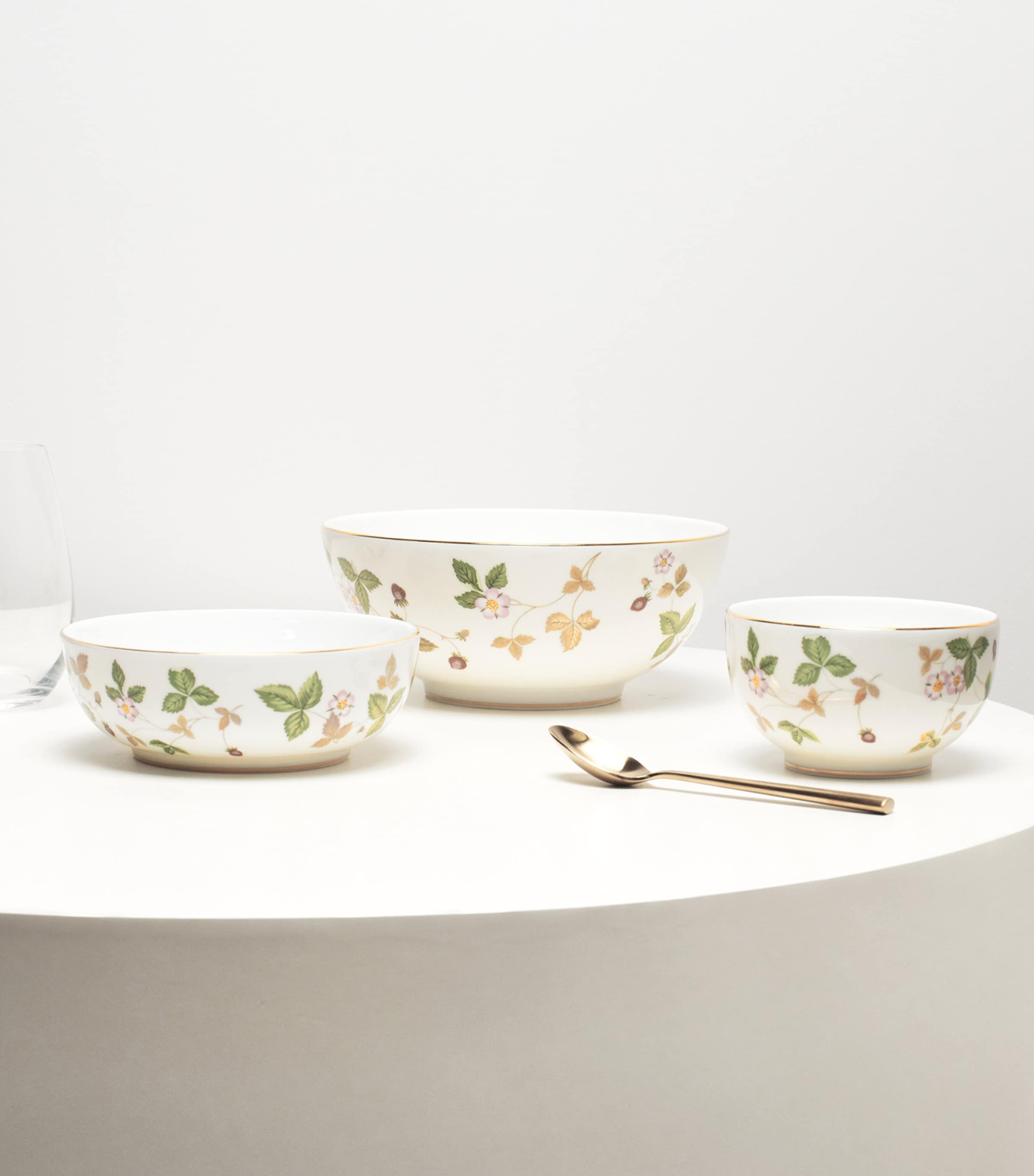Wedgwood Wild Strawberry bowl 18cm (British brand)