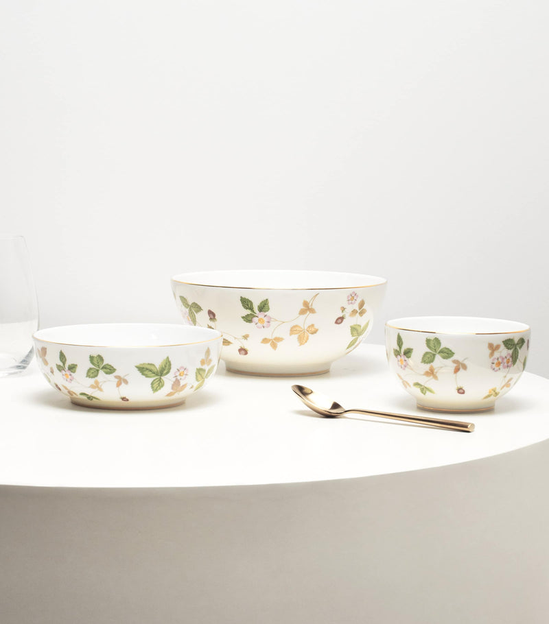 Wedgwood Wild Strawberry bowl 18cm (British brand)
