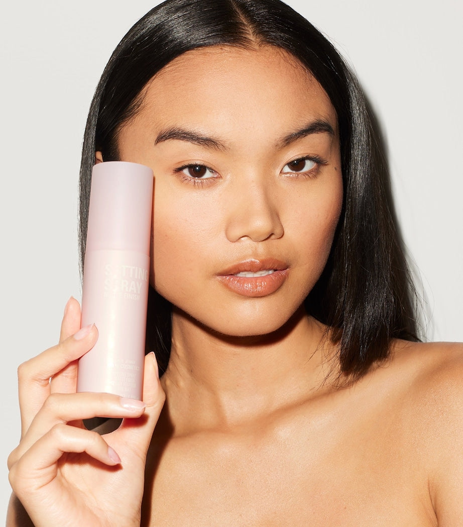 Kylie Cosmetics matte setting spray, UK version