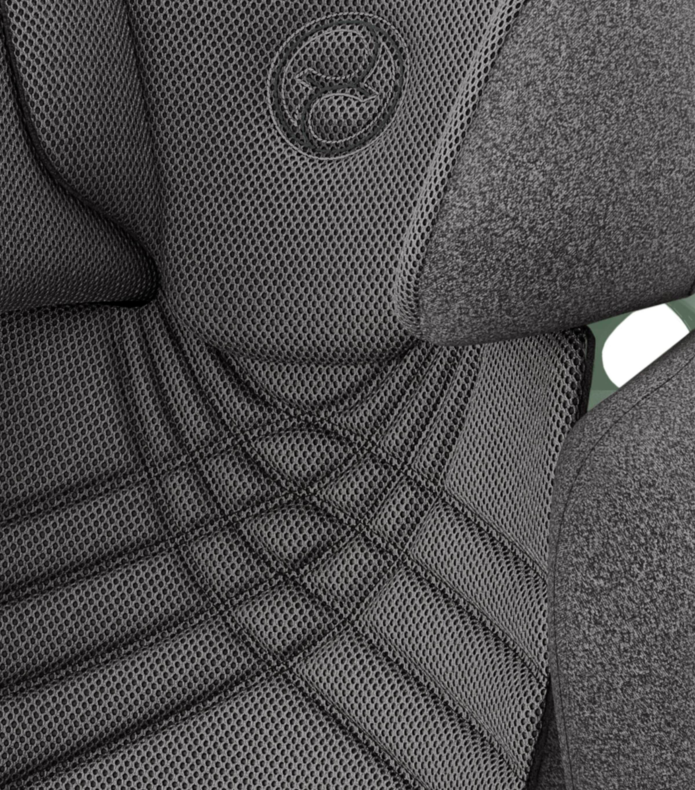 Cybex Solution T i-Fix Plus car seat - British product