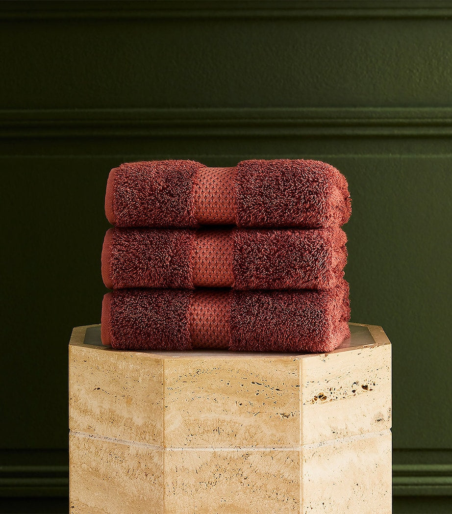 Yves Delorme Santal hand towel 55cm x 90cm (British brand)
