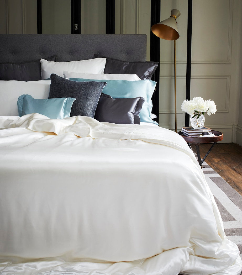 Gingerlily Silk King Duvet Cover 225cm x 220cm, UK version