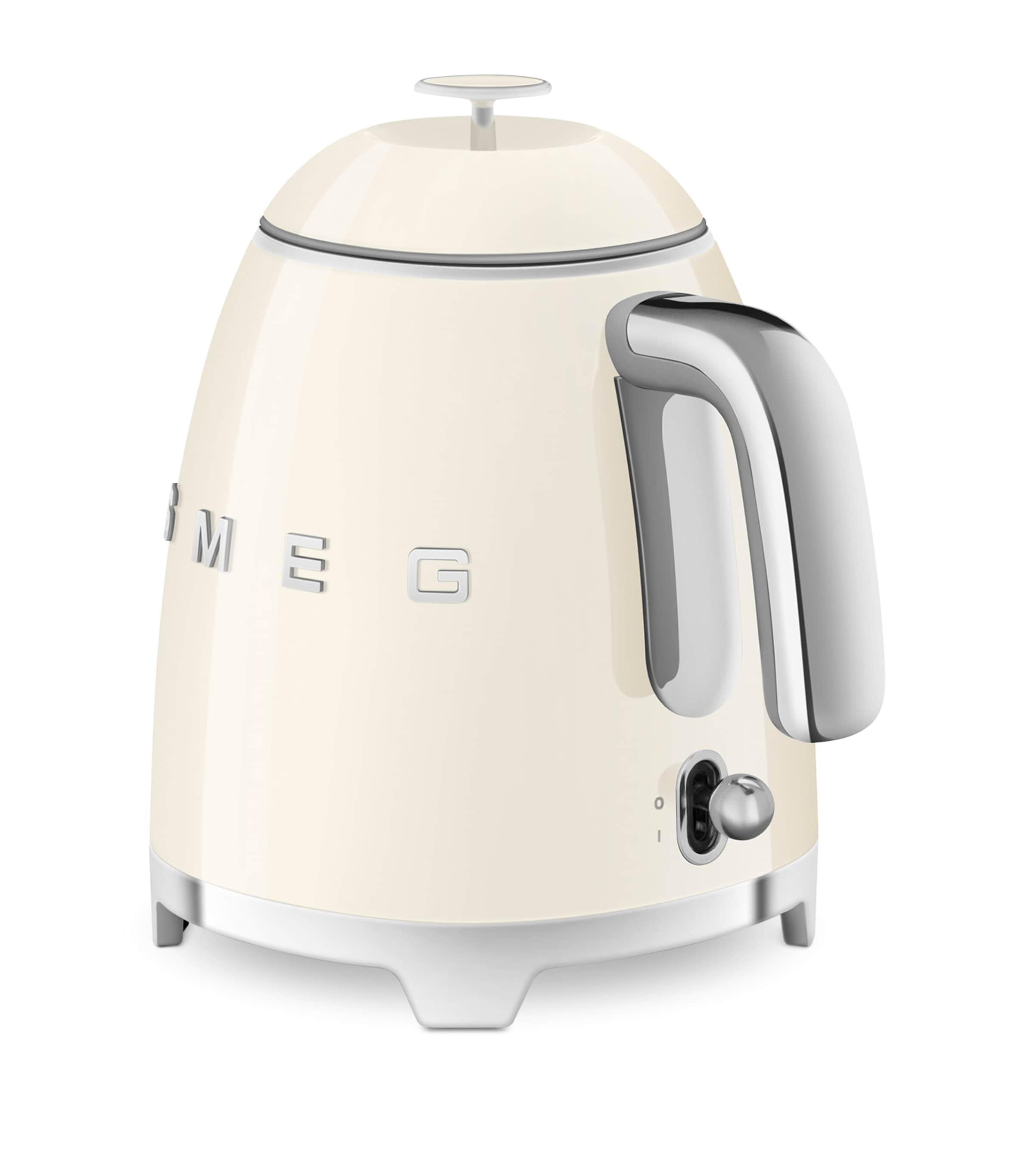 Smeg mini retro kettle (British brand)