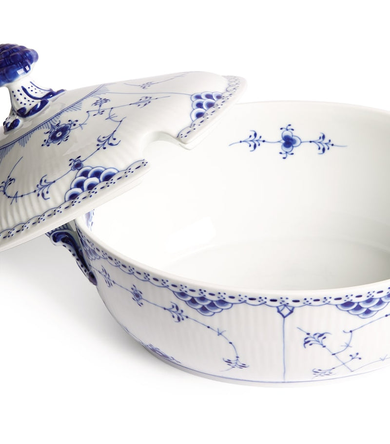 Royal Copenhagen Blue Fluted Half Lace Tureen (32.5cm)