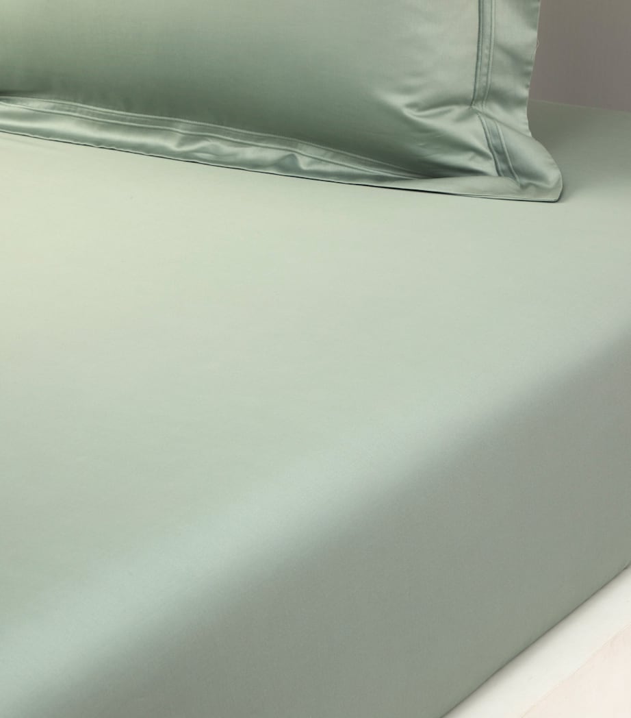 Yves Delorme Triomphe King Fitted Sheet 150cm x 200cm (British brand)